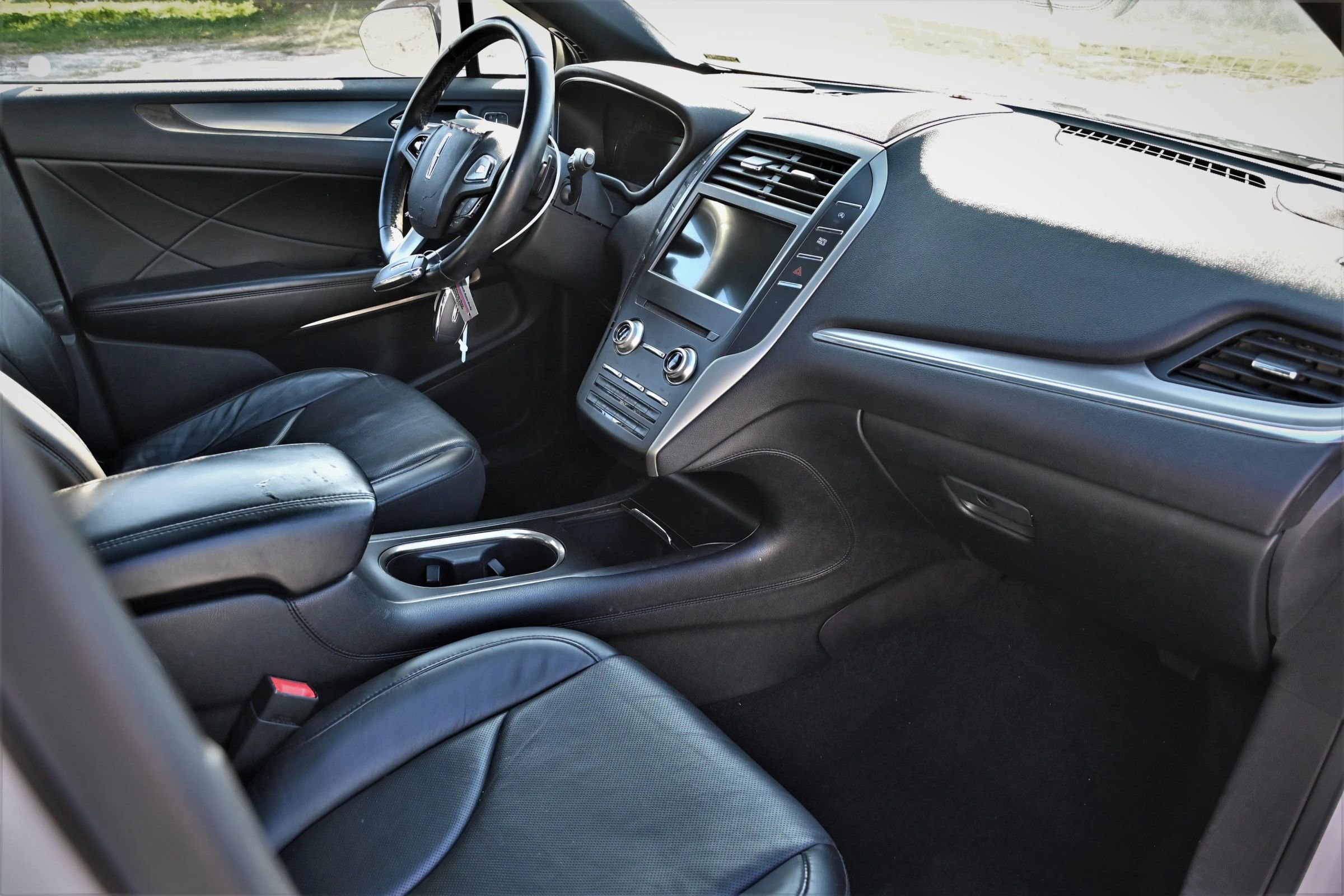 Used 2017 Lincoln MKC Reserve image 15