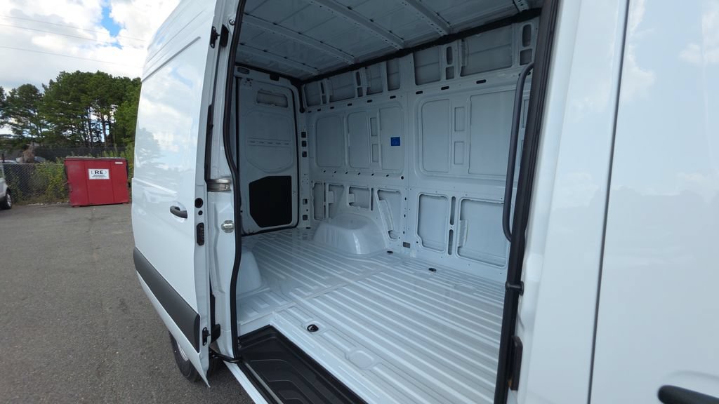 New 2026 Mercedes-Benz Sprinter 4500 image 23