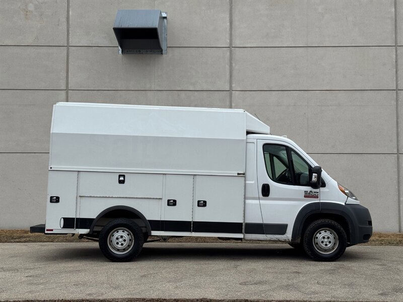 Used 2017 RAM ProMaster 3500 w/ Premium Appearance Group image 4