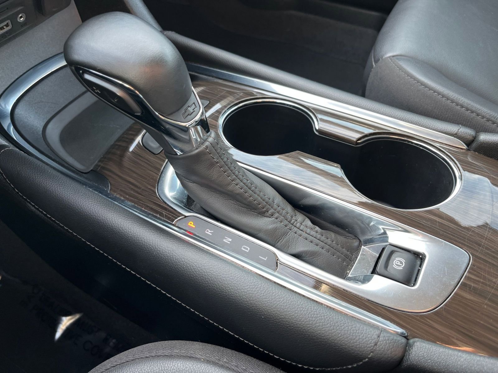 Used 2024 Chevrolet Malibu LT image 41