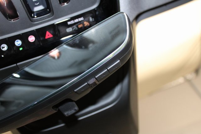 New 2025 Cadillac Optiq Sport 1 w/ LPO, ONYX Package image 37