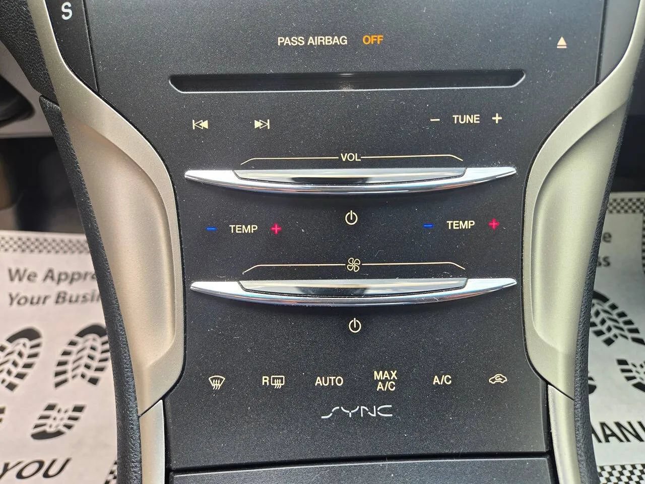 Used 2016 Lincoln MKZ AWD w/ Equipment Group 300A Reserve image 17