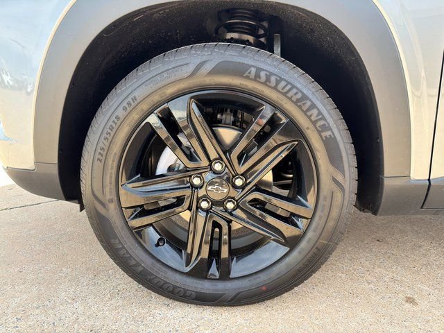 New 2026 Chevrolet Trax ACTIV w/ Driver Confidence Package image 9