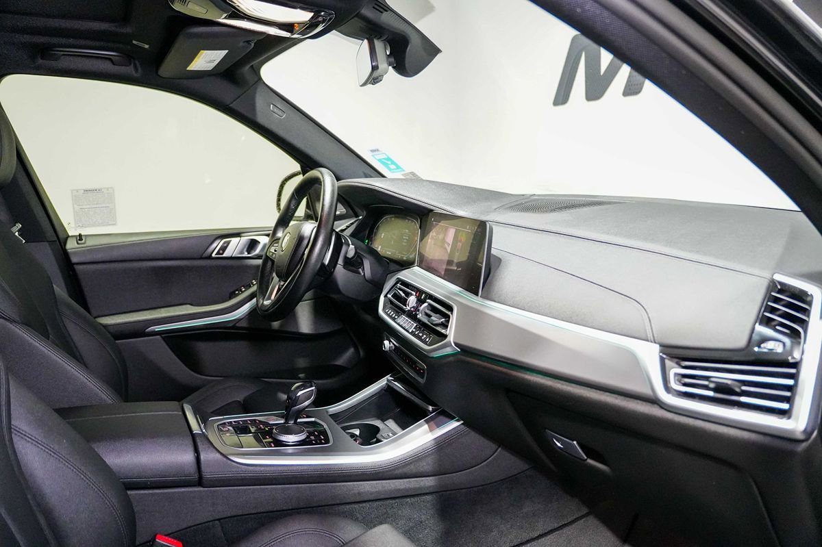 Used 2021 BMW X5 xDrive40i w/ Premium Package image 23