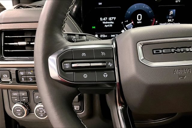 Used 2025 GMC Yukon XL Denali Ultimate w/ LPO, Floor Liner Package AWD/4WD image 27