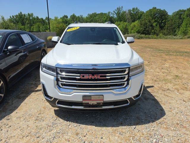 Used 2023 GMC Acadia SLT FWD image 2