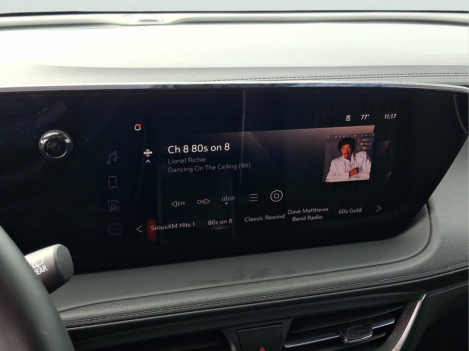 Used 2024 Buick Encore GX Avenir w/ Avenir Convenience Package FWD image 18