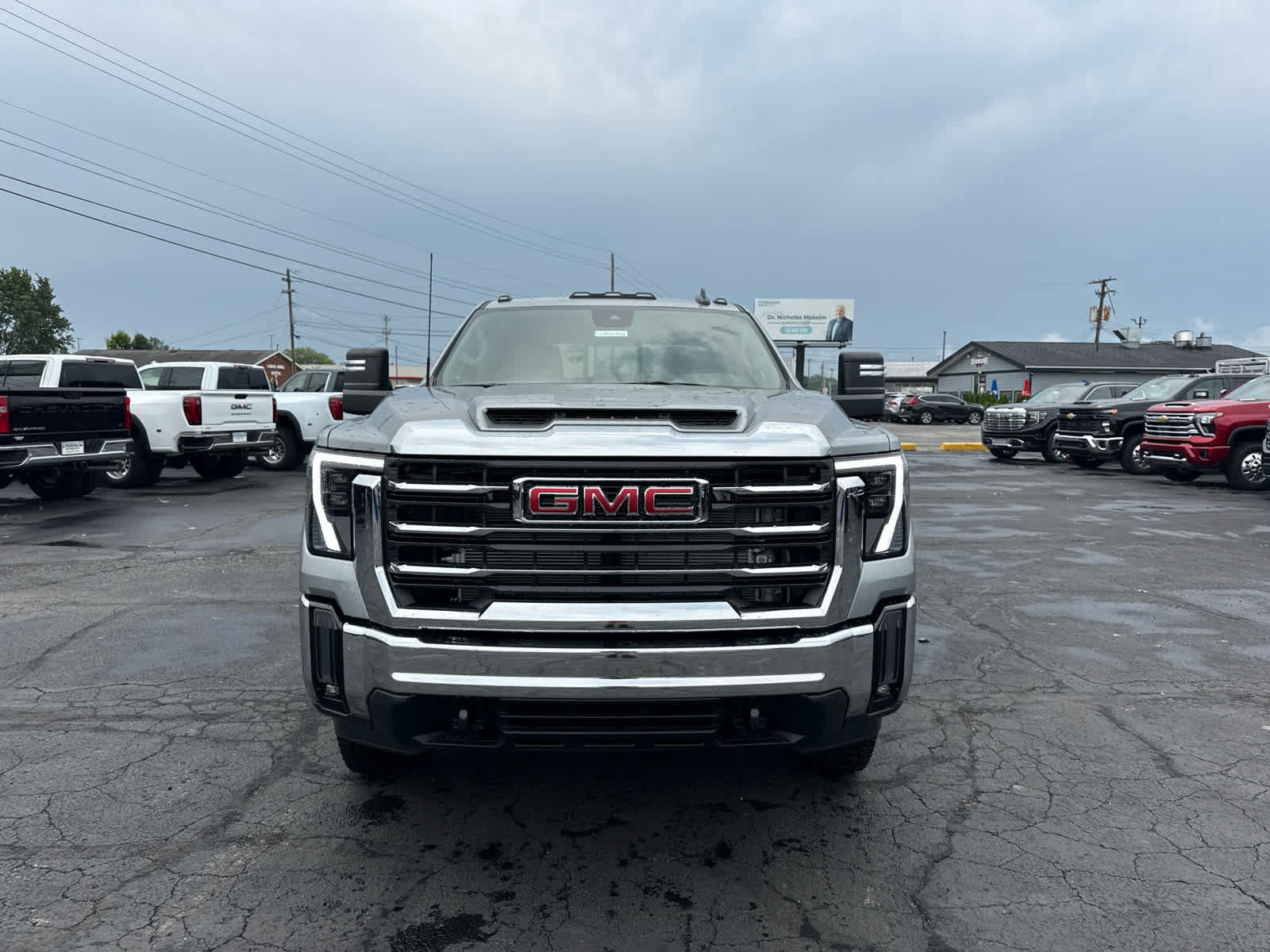 New 2026 GMC Sierra 3500 SLE w/ Preferred Package AWD/4WD image 8