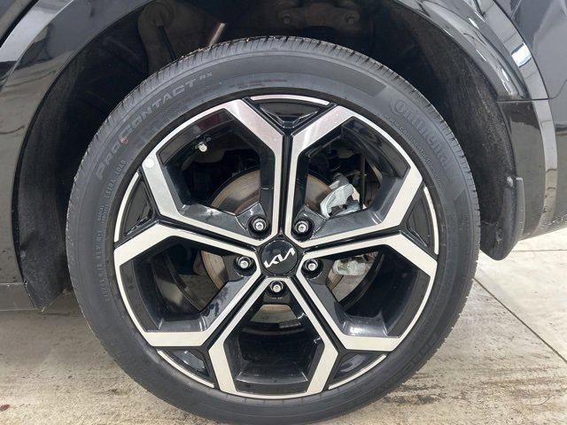 Used 2024 Kia Niro EX Touring image 7