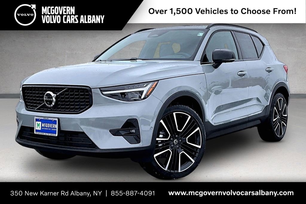 New 2026 Volvo XC40 B5 Ultra w/ Protection Package Premier AWD/4WD image 1