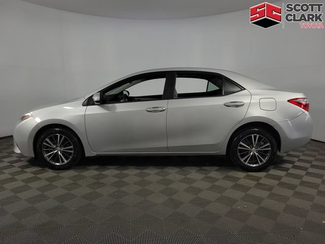 Used 2016 Toyota Corolla LE FWD image 4
