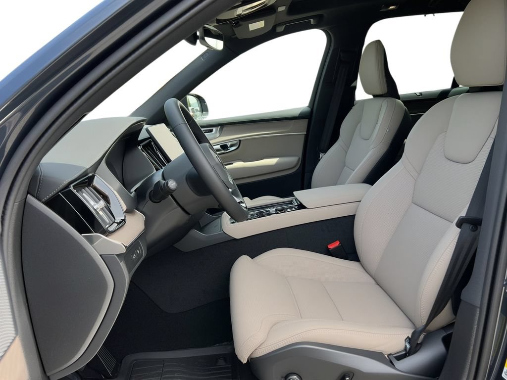 New 2026 Volvo XC90 T8 Ultra w/ Protection Package Premier AWD/4WD image 6