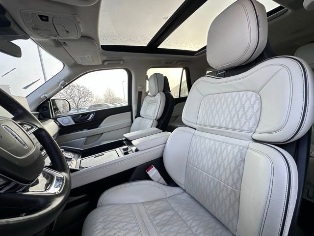 Used 2023 Lincoln Navigator L Black Label image 19