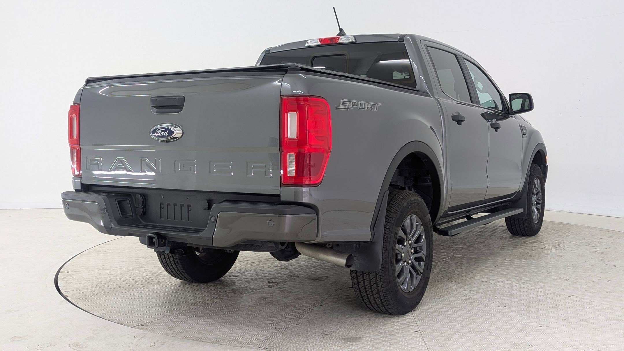 Used 2022 Ford Ranger XLT w/ Equipment Group 302A High image 9