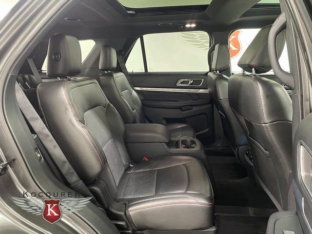 Used 2018 Ford Explorer Sport image 23