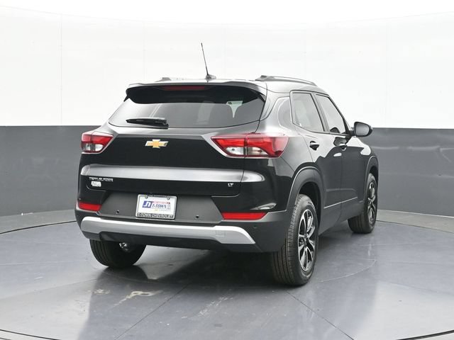 New 2026 Chevrolet TrailBlazer LT w/ Convenience Package FWD image 9