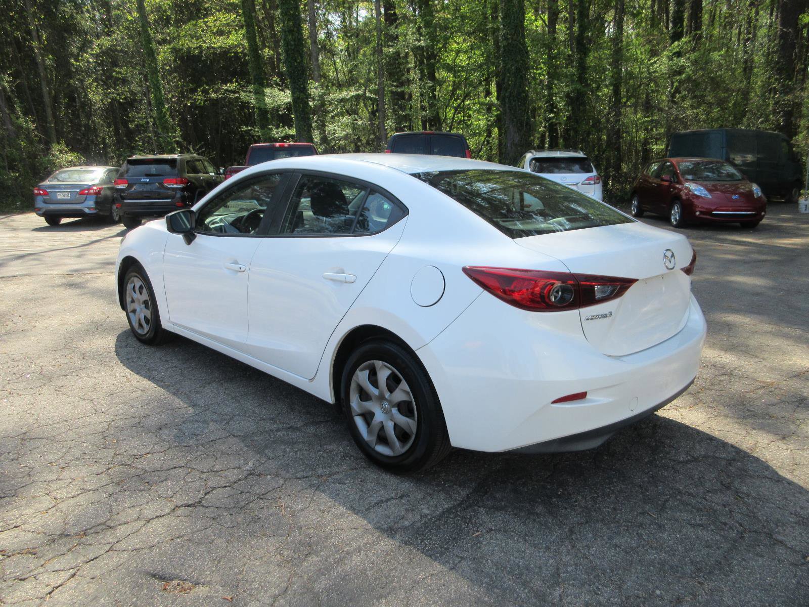 Used 2015 MAZDA MAZDA3 i Sport FWD image 7