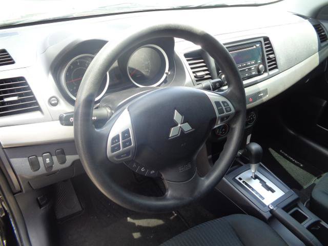 Used 2015 Mitsubishi Lancer ES image 32