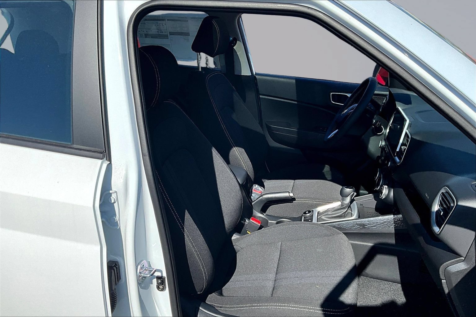 New 2026 Hyundai Venue SEL FWD image 13