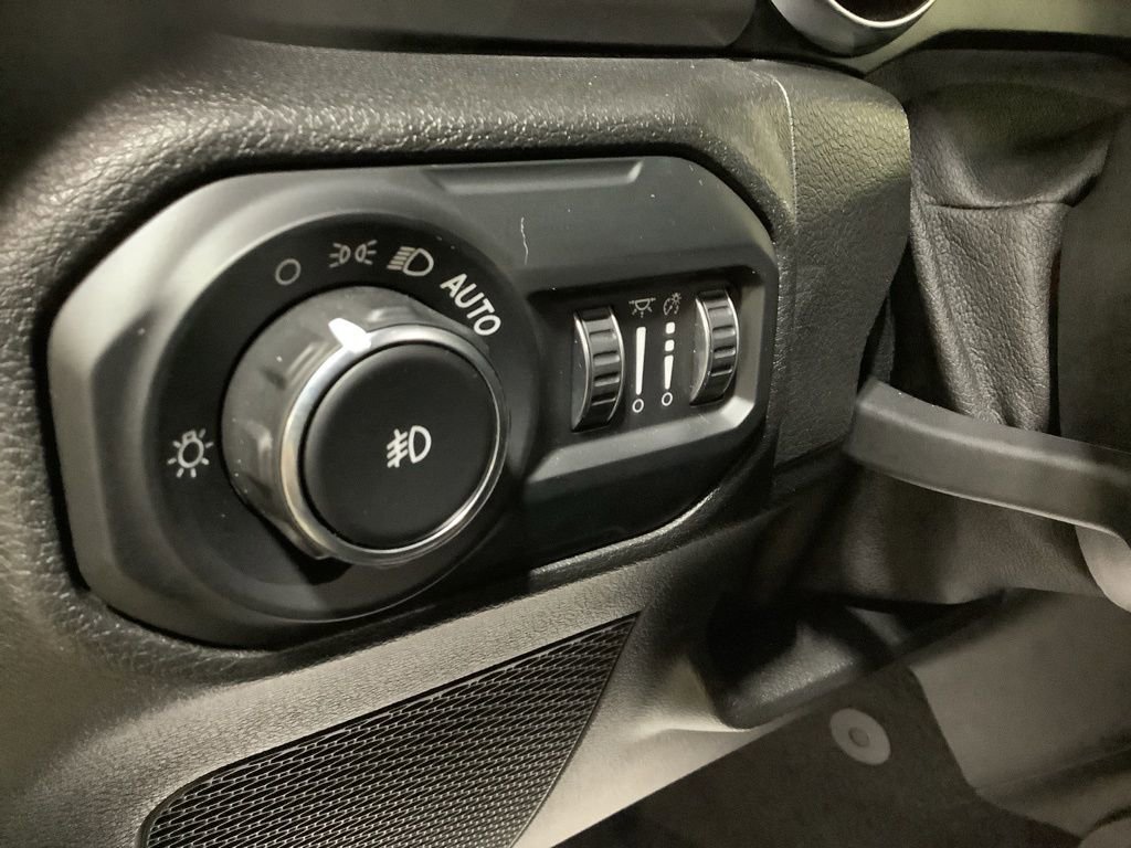 Certified 2021 Jeep Wrangler Unlimited Sport image 22