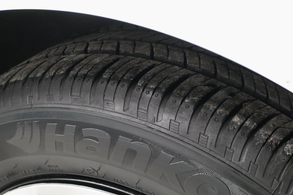 Used 2025 Toyota Corolla LE image 20