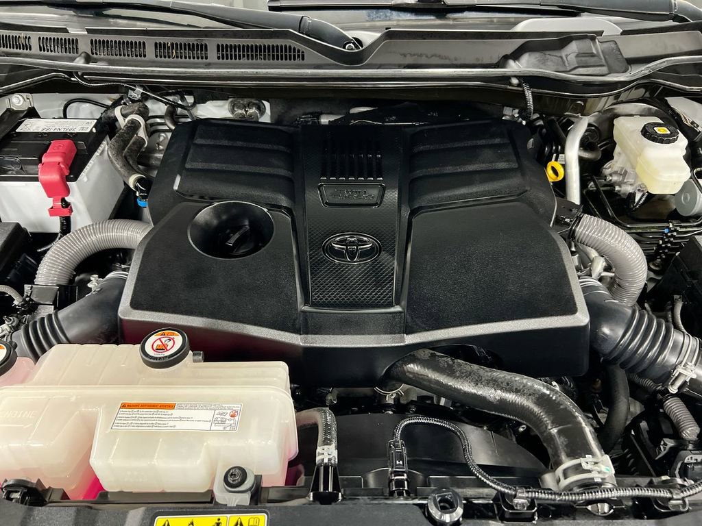 Used 2022 Toyota Tundra Limited image 25