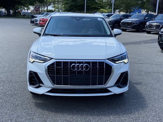 Used 2023 Audi Q3 2.0T Premium AWD/4WD image 2