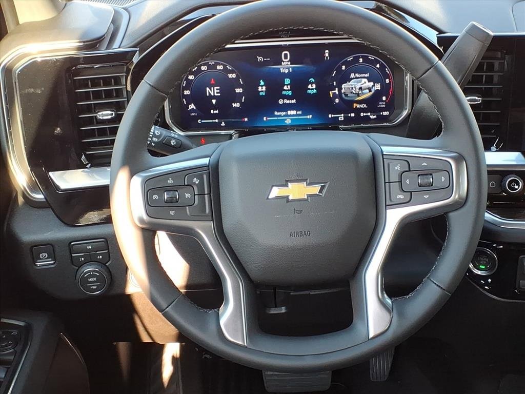 New 2026 Chevrolet Silverado 3500 LT image 24