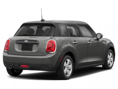 Used 2019 MINI Cooper 4-Door Hardtop image 2