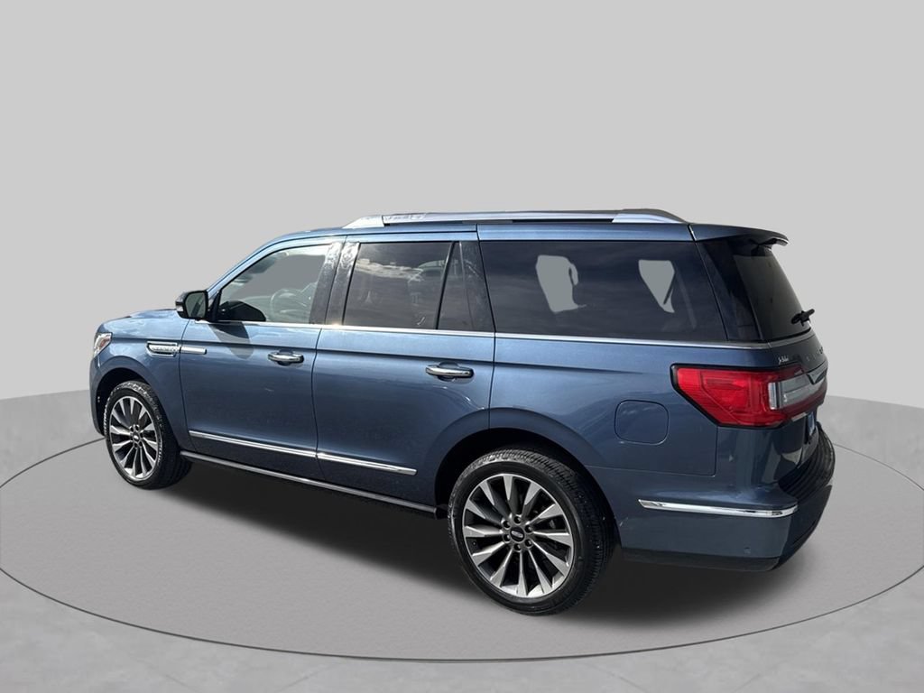 Used 2019 Lincoln Navigator Select w/ Technology Package AWD/4WD image 5