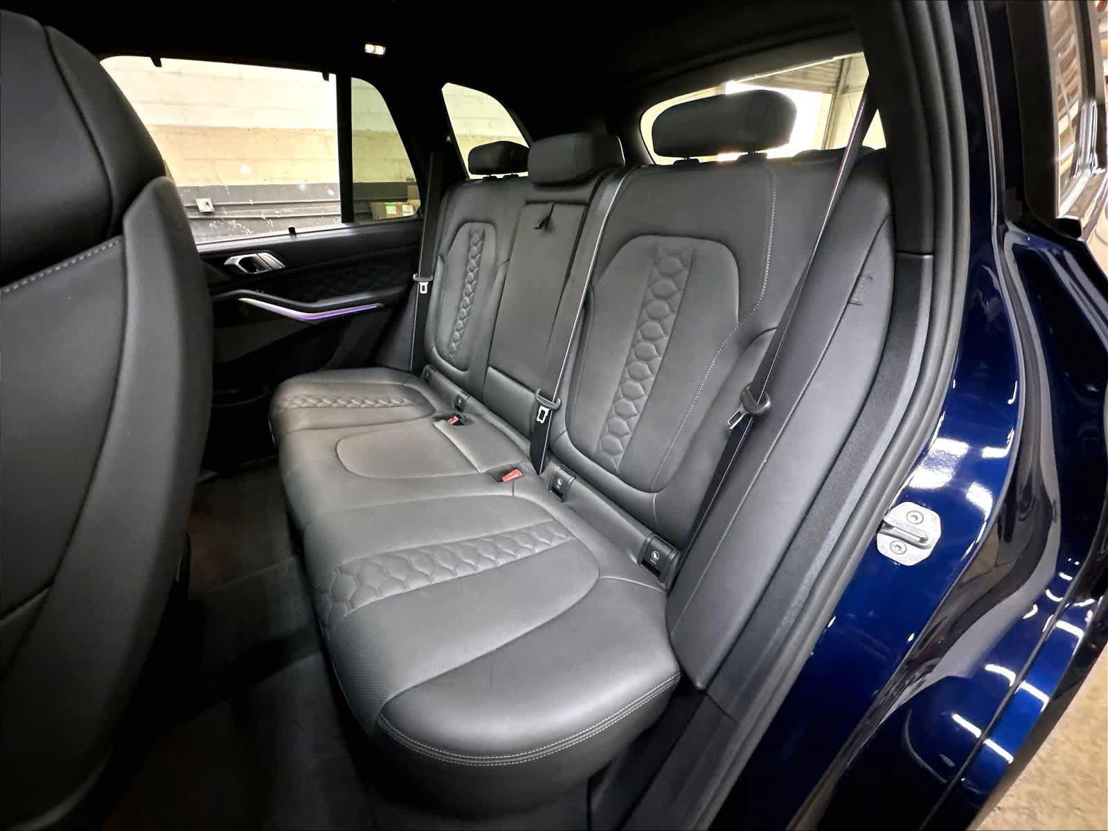 Used 2022 BMW X5 M w/ Competition Package 2 AWD/4WD image 28