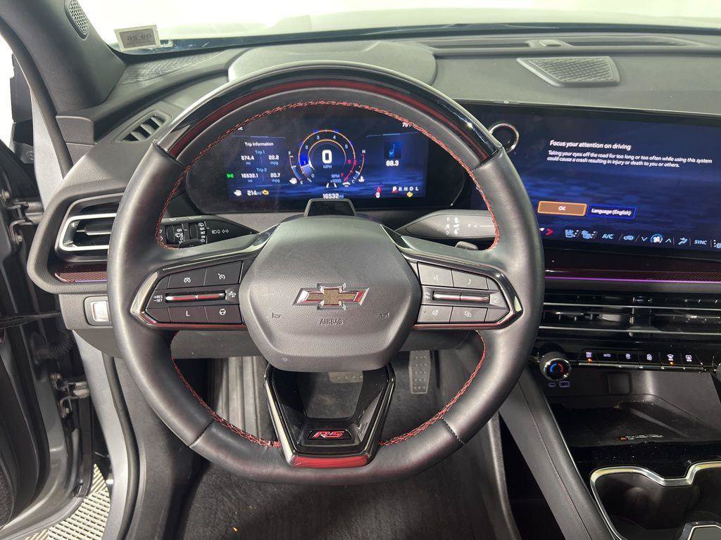 Used 2024 Chevrolet Traverse RS FWD image 5