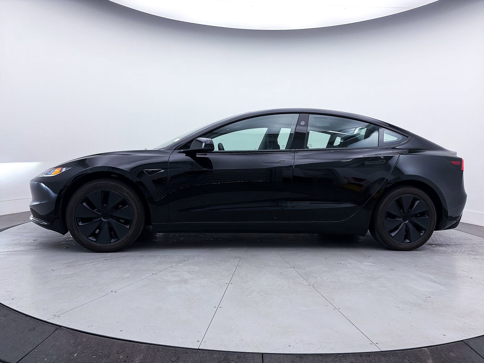 Used 2025 Tesla Model 3 Long Range image 34