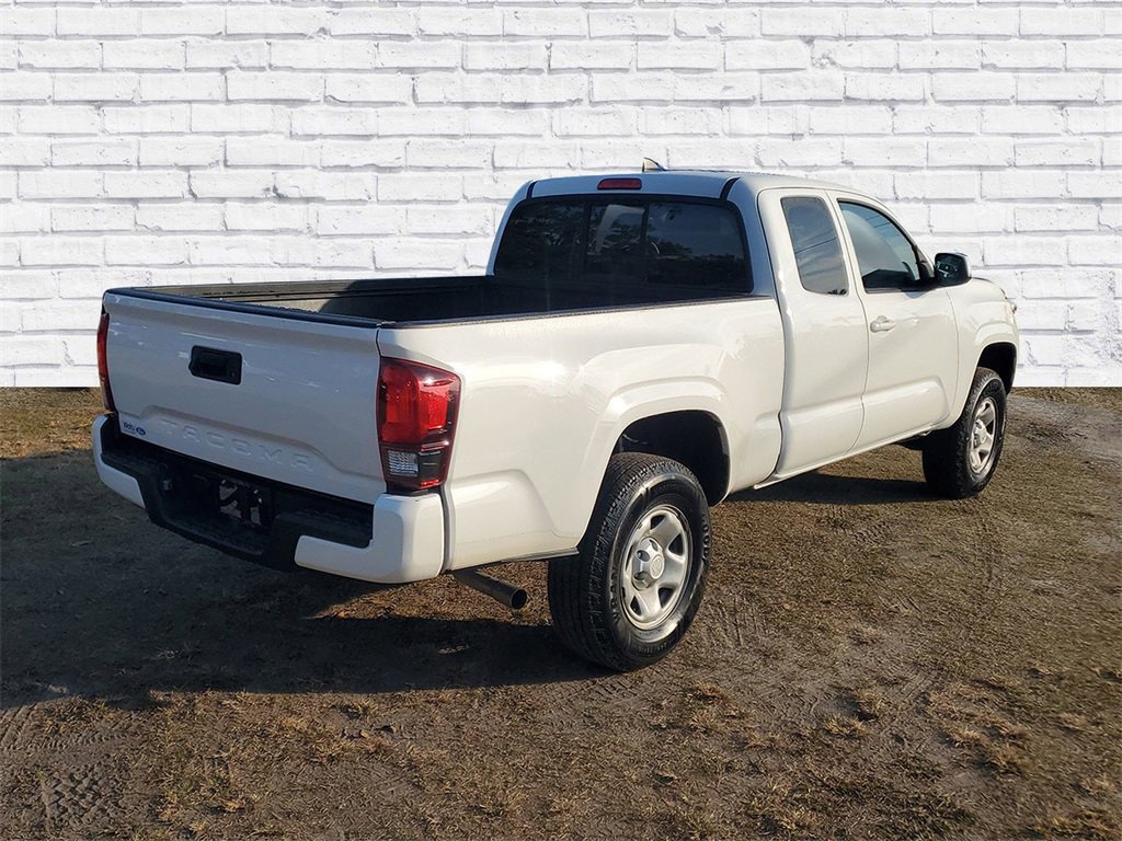 Used 2019 Toyota Tacoma SR5 image 2