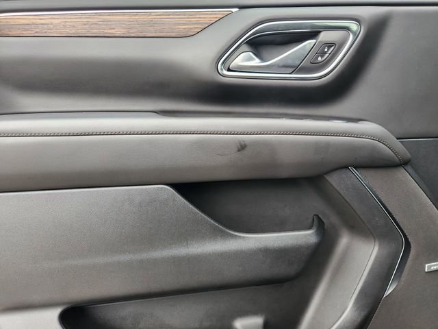 Used 2024 Chevrolet Suburban High Country AWD/4WD image 22
