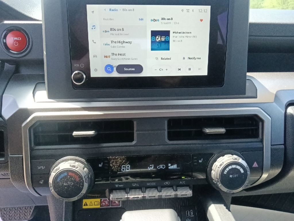 Used 2025 Toyota 4Runner TRD Off-Road AWD/4WD image 21