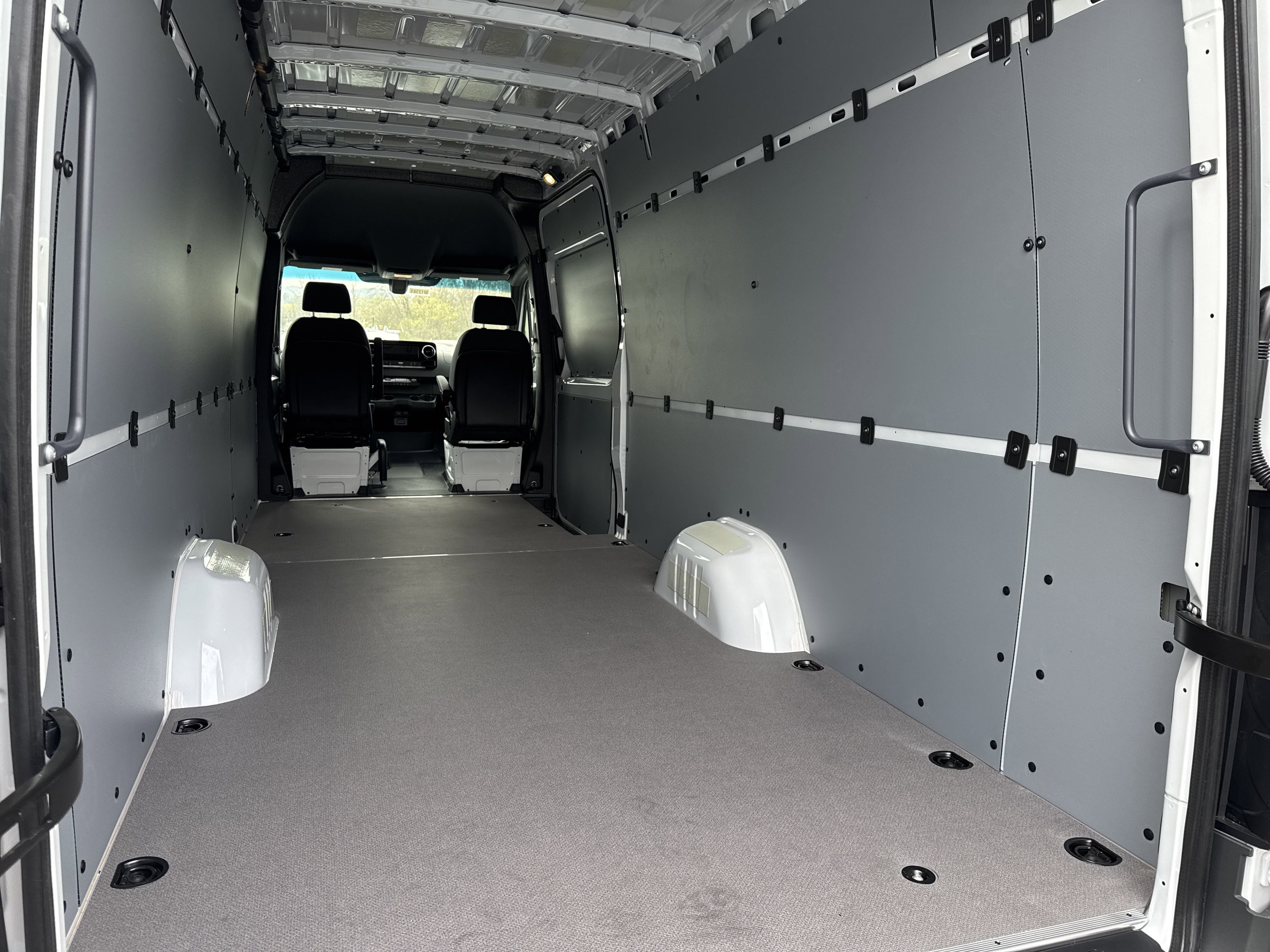 New 2025 Mercedes-Benz Sprinter 2500 image 23