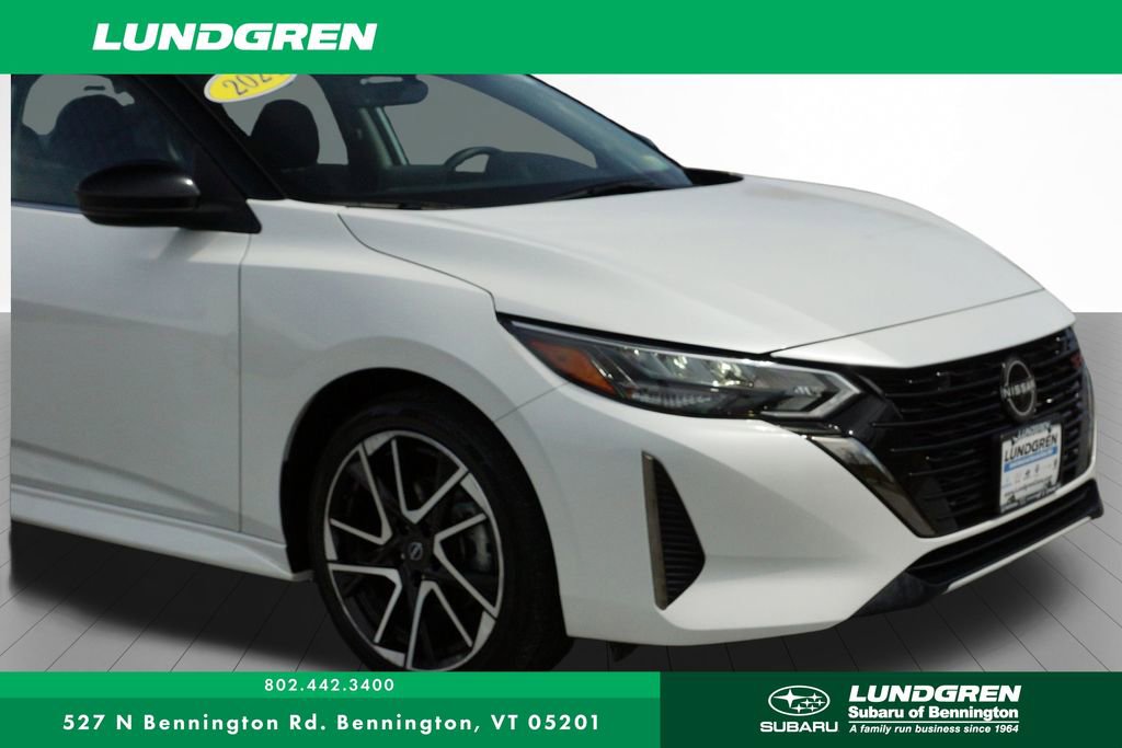 Used 2024 Nissan Sentra SR FWD image 32