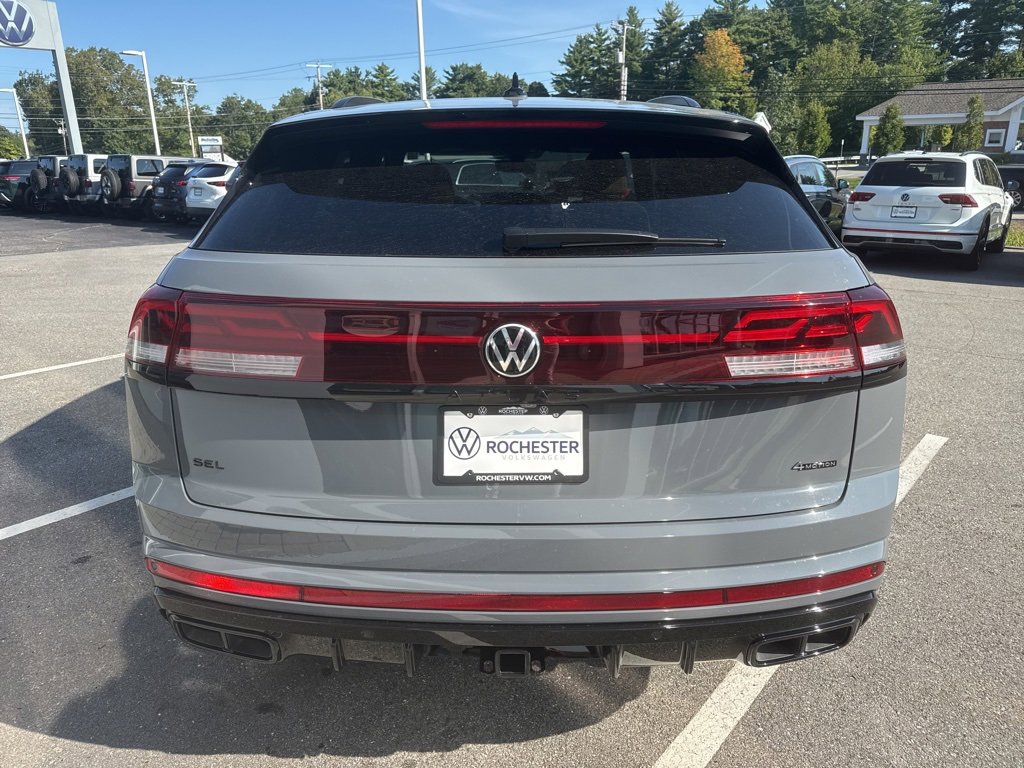 New 2026 Volkswagen Atlas Cross Sport SEL R-Line image 8