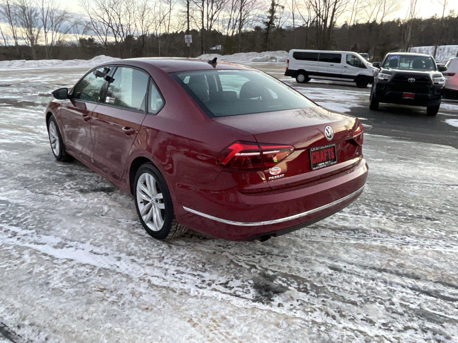 Used 2019 Volkswagen Passat 2.0T Wolfsburg w/ Wheels & Sunroof Package image 3