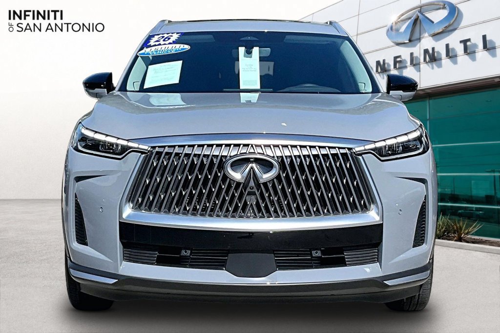 Used 2026 INFINITI QX60 Luxe w/ Cargo Package FWD image 4