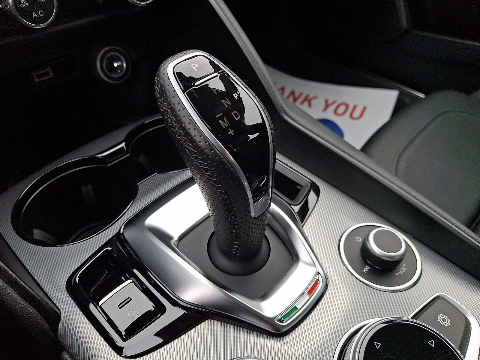 New 2025 Alfa Romeo Giulia AWD image 7