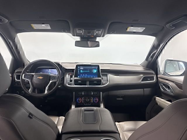 Used 2023 Chevrolet Suburban LT RWD image 18