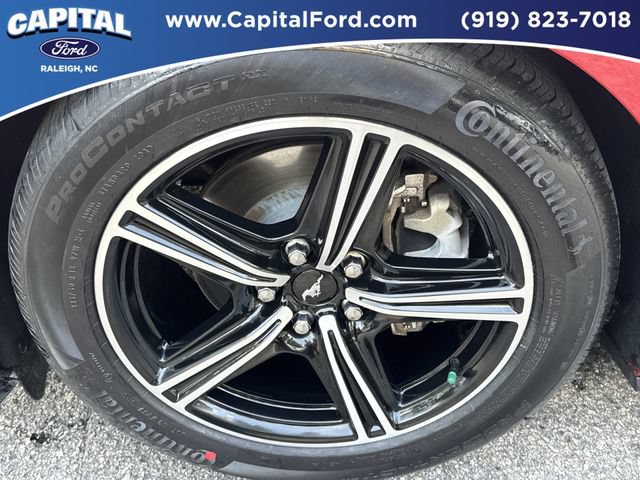Certified 2024 Ford Mustang Coupe RWD image 13