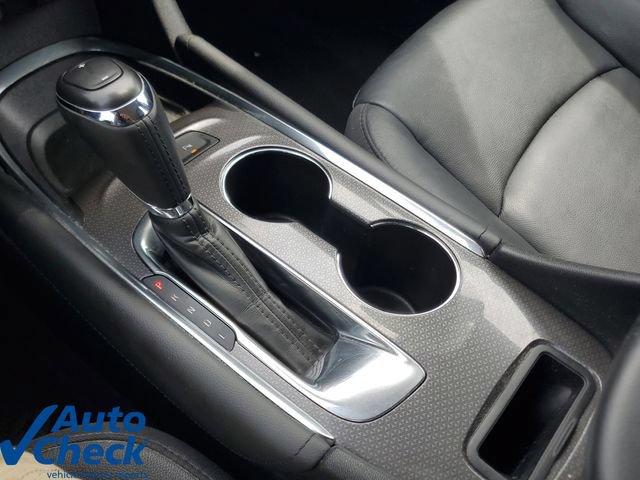 Used 2017 Chevrolet Malibu LT w/ Leather Package FWD image 28