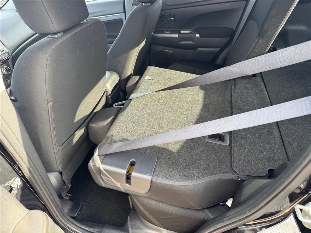 Used 2020 Mitsubishi Outlander Sport SE image 10