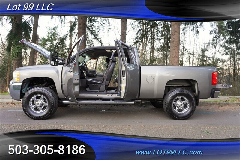 Used 2008 Chevrolet Silverado 2500 LTZ w/ Suspension Package, Off-Road AWD/4WD image 24