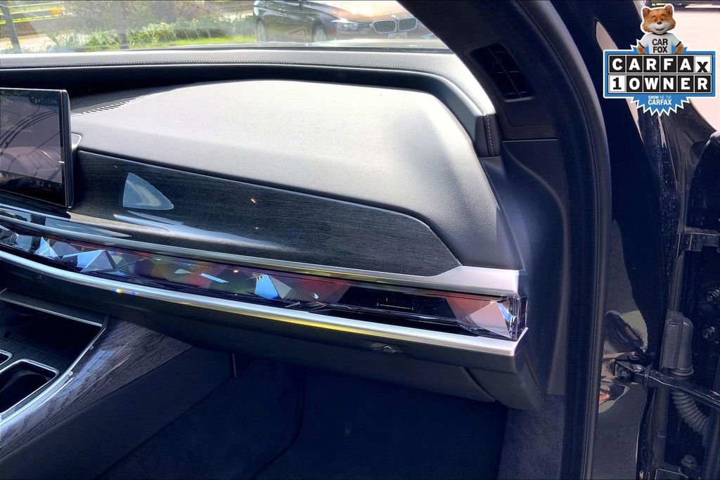 Used 2023 BMW 740i RWD image 14