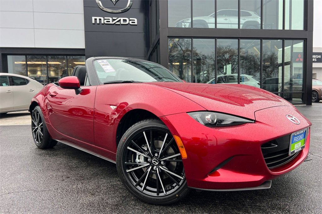New 2025 MAZDA MX-5 Miata Grand Touring w/ Weather Package image 2
