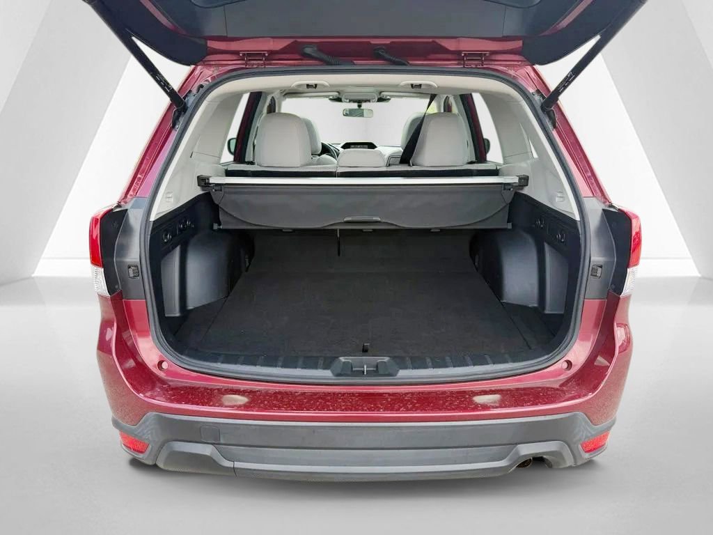 Used 2023 Subaru Forester Premium AWD/4WD image 32